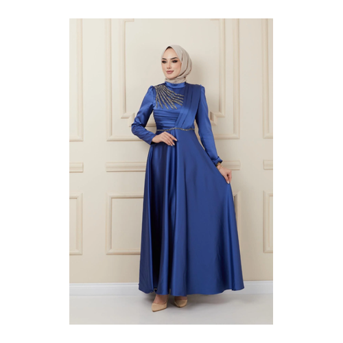 Bild von Elegant und Modisch: Das Olcay Satin-Abenkleid