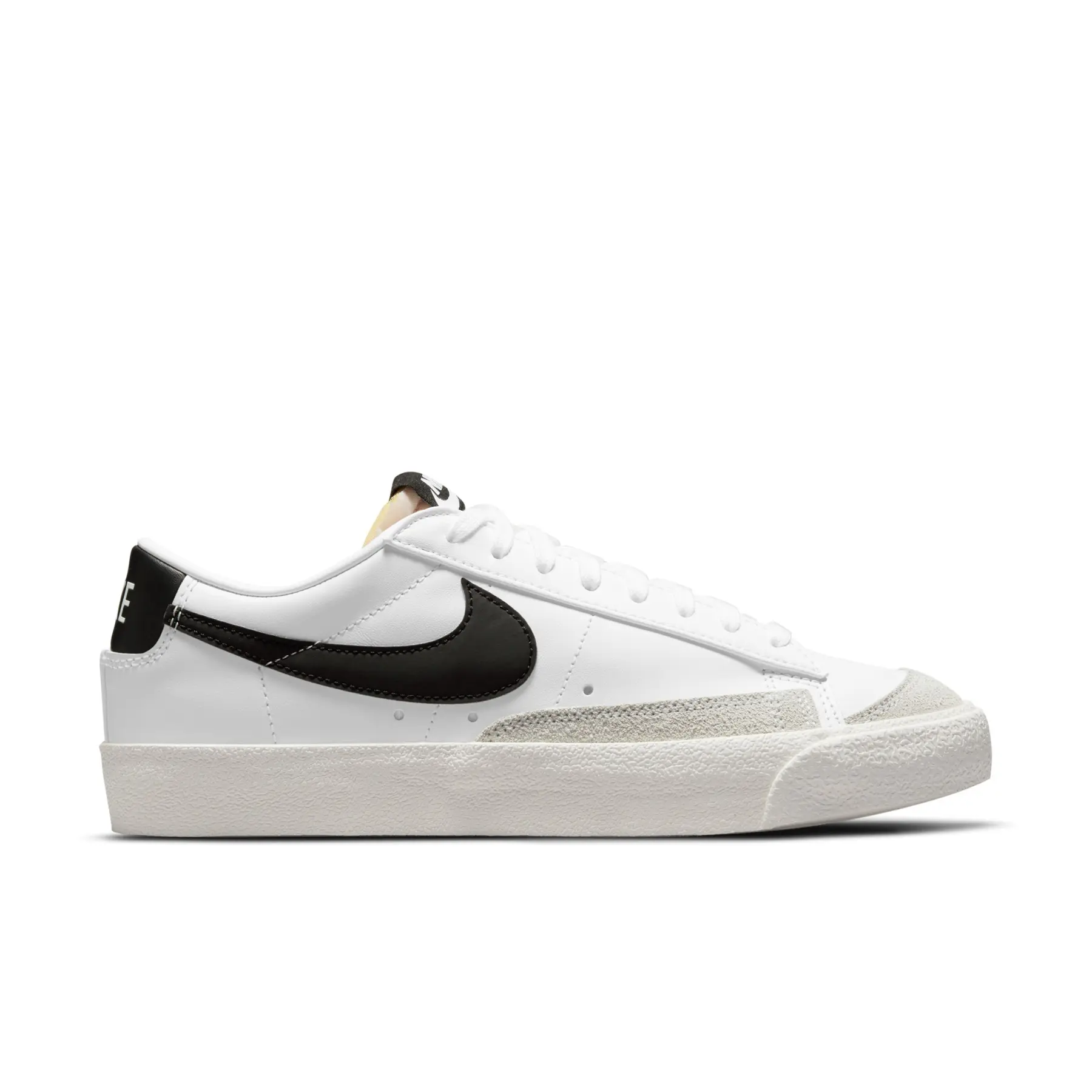 Bild von Nike  Sneaker Blazer Low 77 DC4769-102