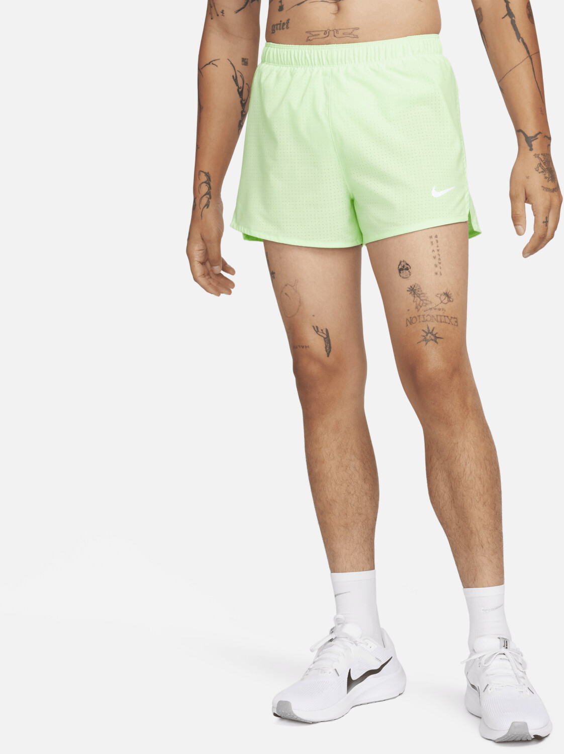 Bild von Nike Fast Dri-FIT-Laufshorts mit Innenslip für Herren (FN3355) grün