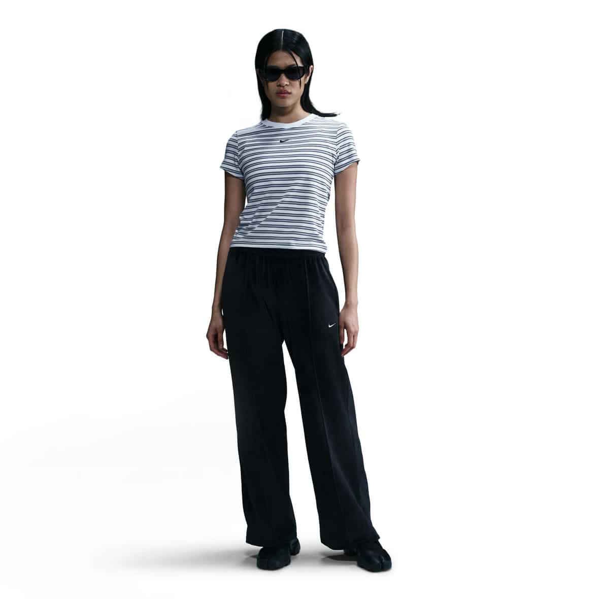 Bild von Nike Wnswnkchllkntteepnx – Bequeme Schuhe für Damen - S