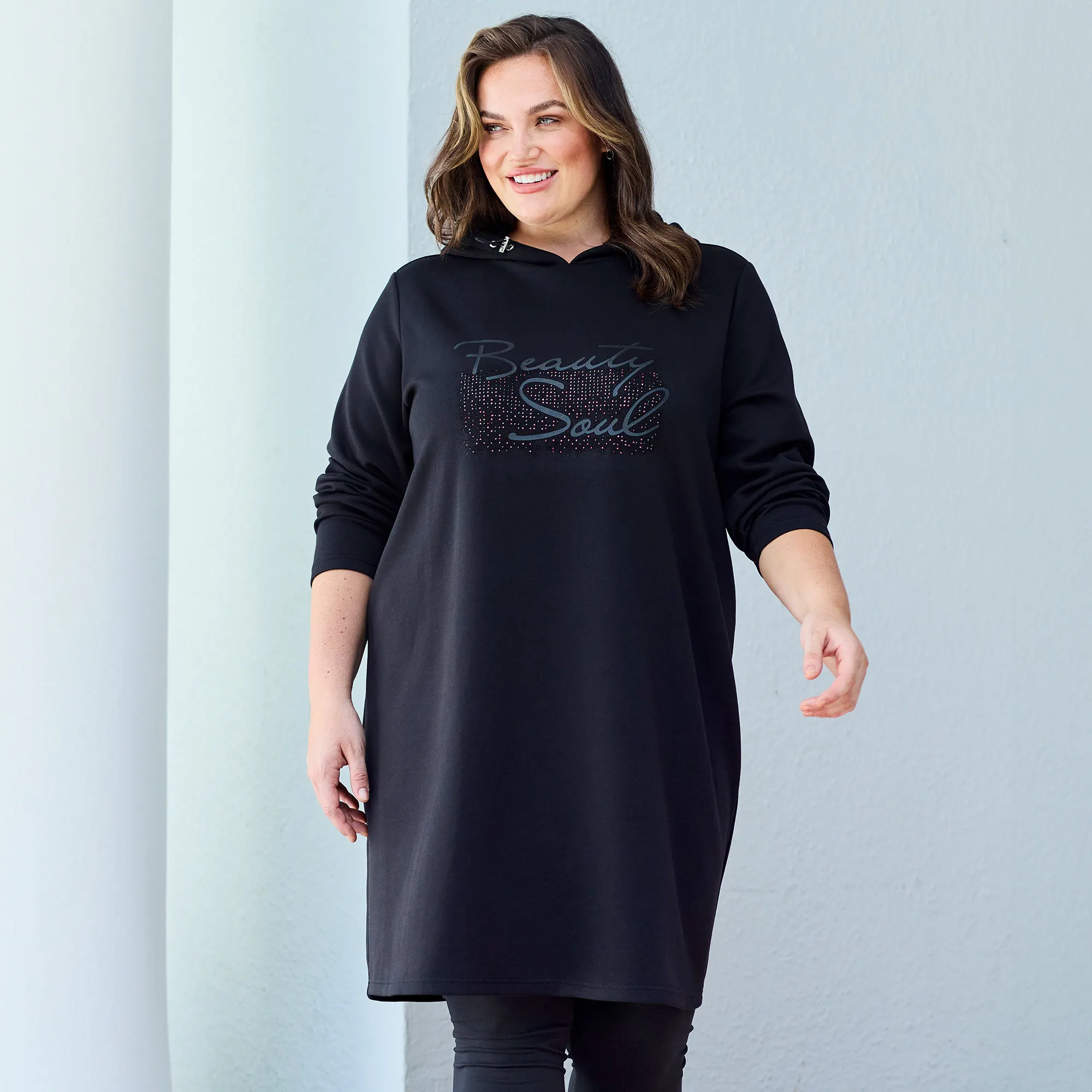 Bild von Damen-Kleid mit Kapuze, große Größen