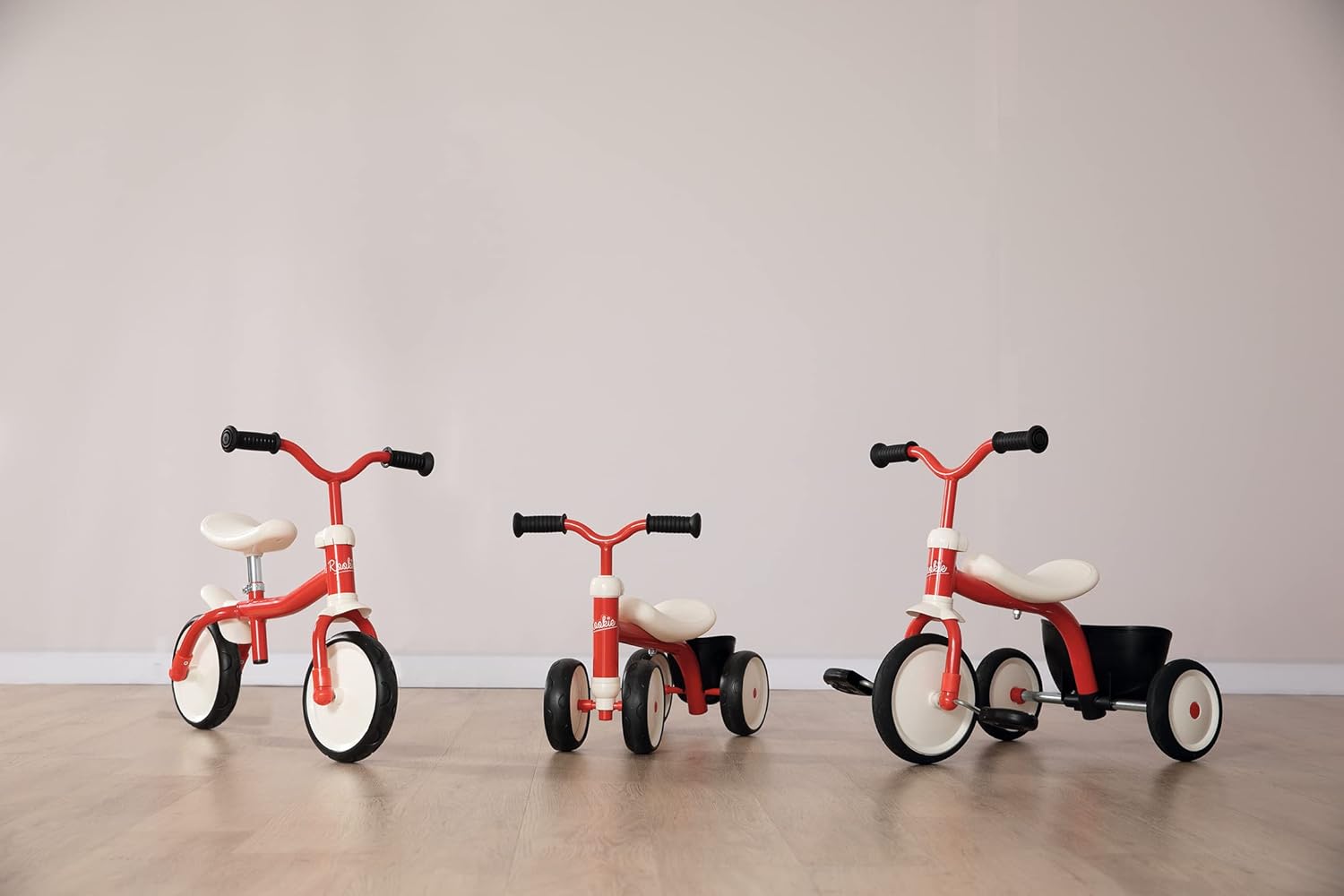Bild von Smoby Toys - Dreirad Rookie ab 2 Jahren (rot) - Laufrad für Kinder von 2-4 Jahren (bis max. 50 kg) mit Metallrahmen, Flüsterrädern & Aufbewahrungsbox