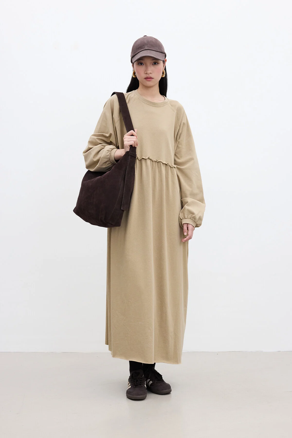 Bild von Manuka Kamelfarbenes, Übergroßes, Gerafftes Kleid für Damen - M/L