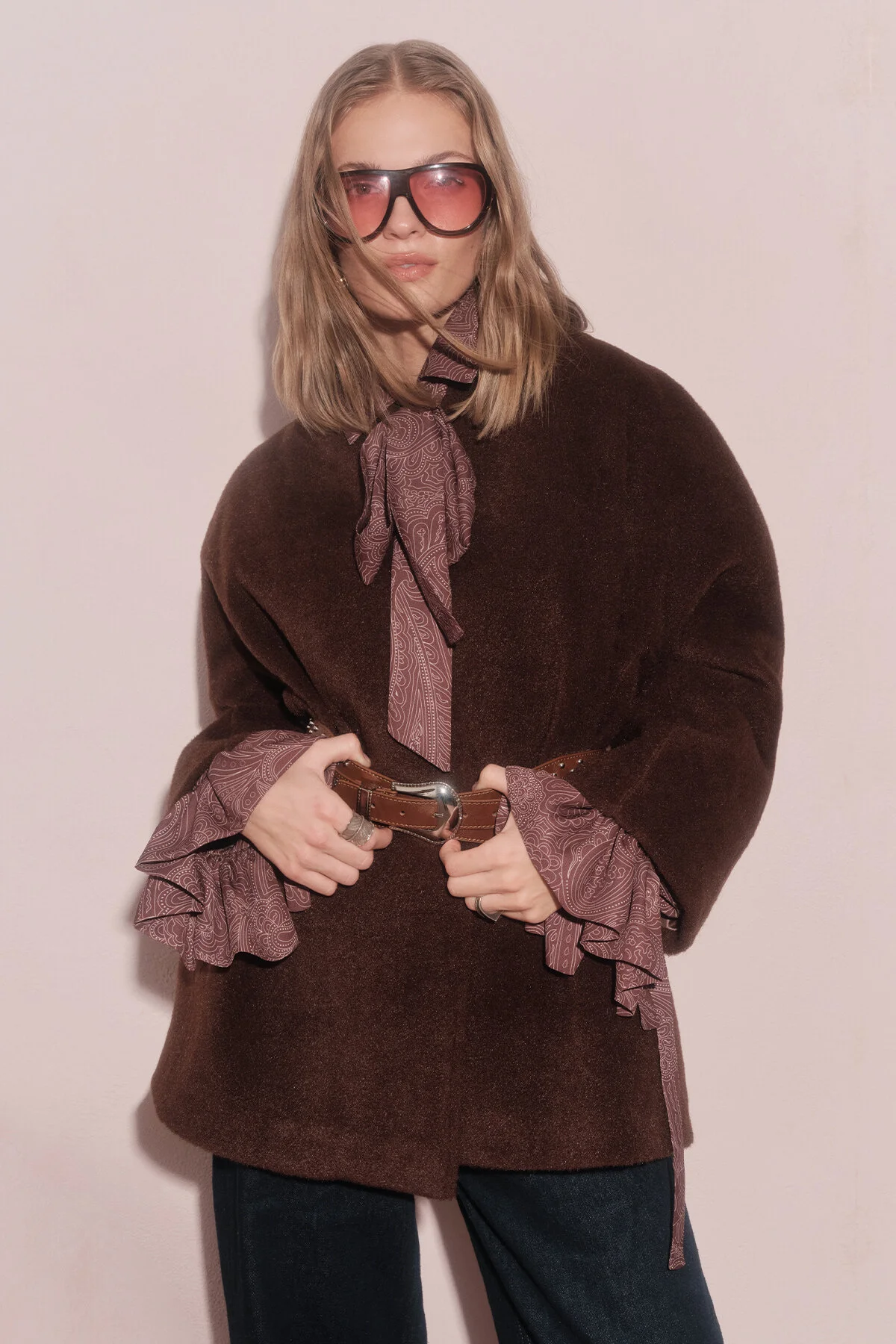 Bild von Manuka Brauner, Dicker Kimono-mantel Aus Kaschmir für Damen - S/M