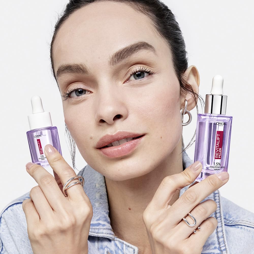 Bild von L'Oréal Paris Aufpolsterndes mini Serum für Frauen: für Faltenminderung & jugendlich und praller aussehende Haut mit [1,5% Hyaluronsäure], Revitalift Filler, 1x 15ml