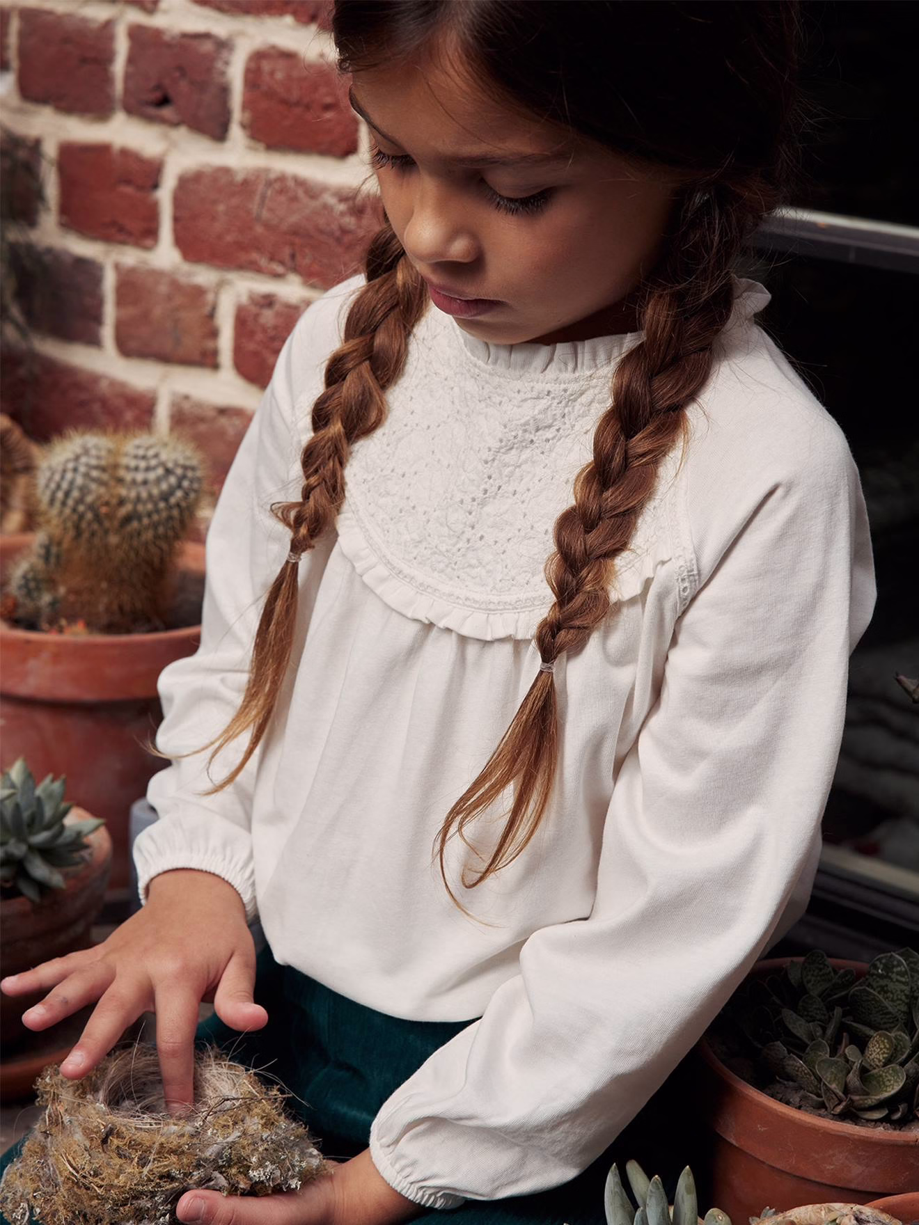 Bild von Mädchen Blusenshirt mit Lochstickerei OEKO-TEX®
