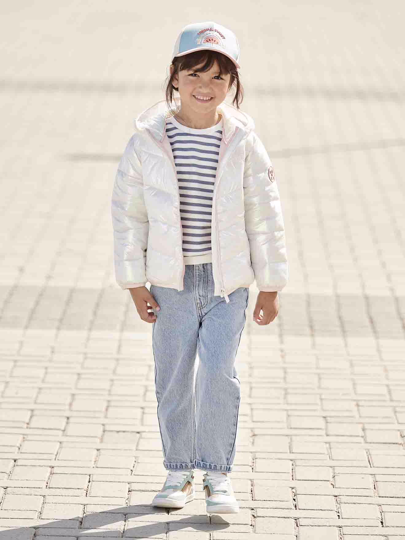 Bild von Mädchen Light-Steppjacke mit Glanzeffekt