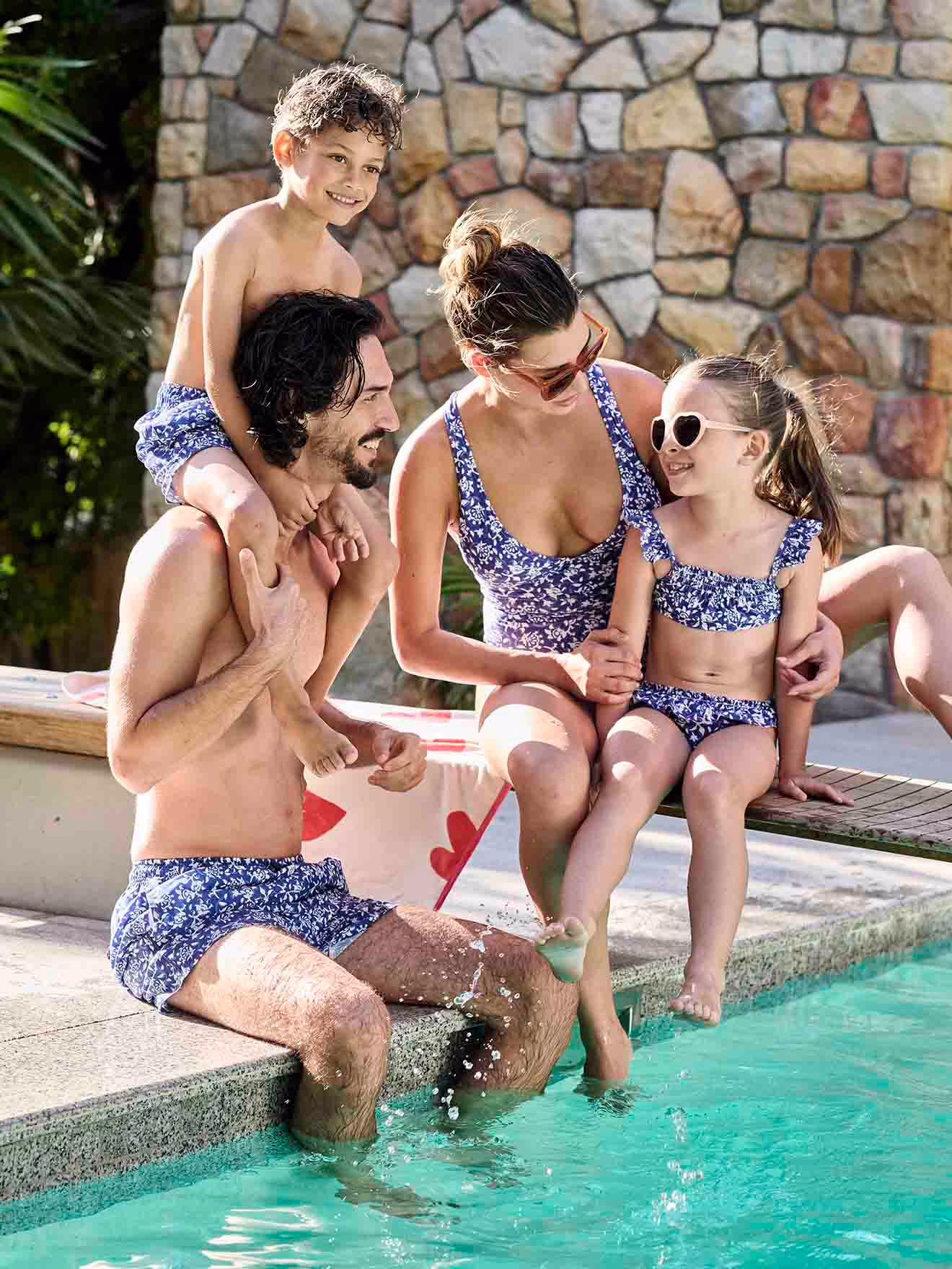 Bild von Capsule Bademode Team Familie: Mädchen Bikini OEKO-TEX®