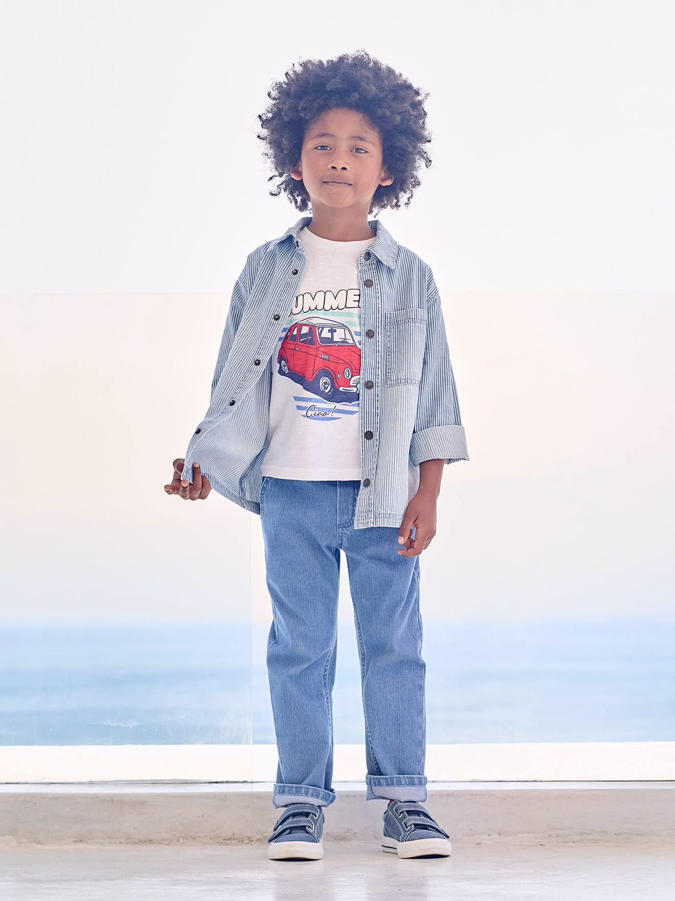 Bild von Jungen Cargohose