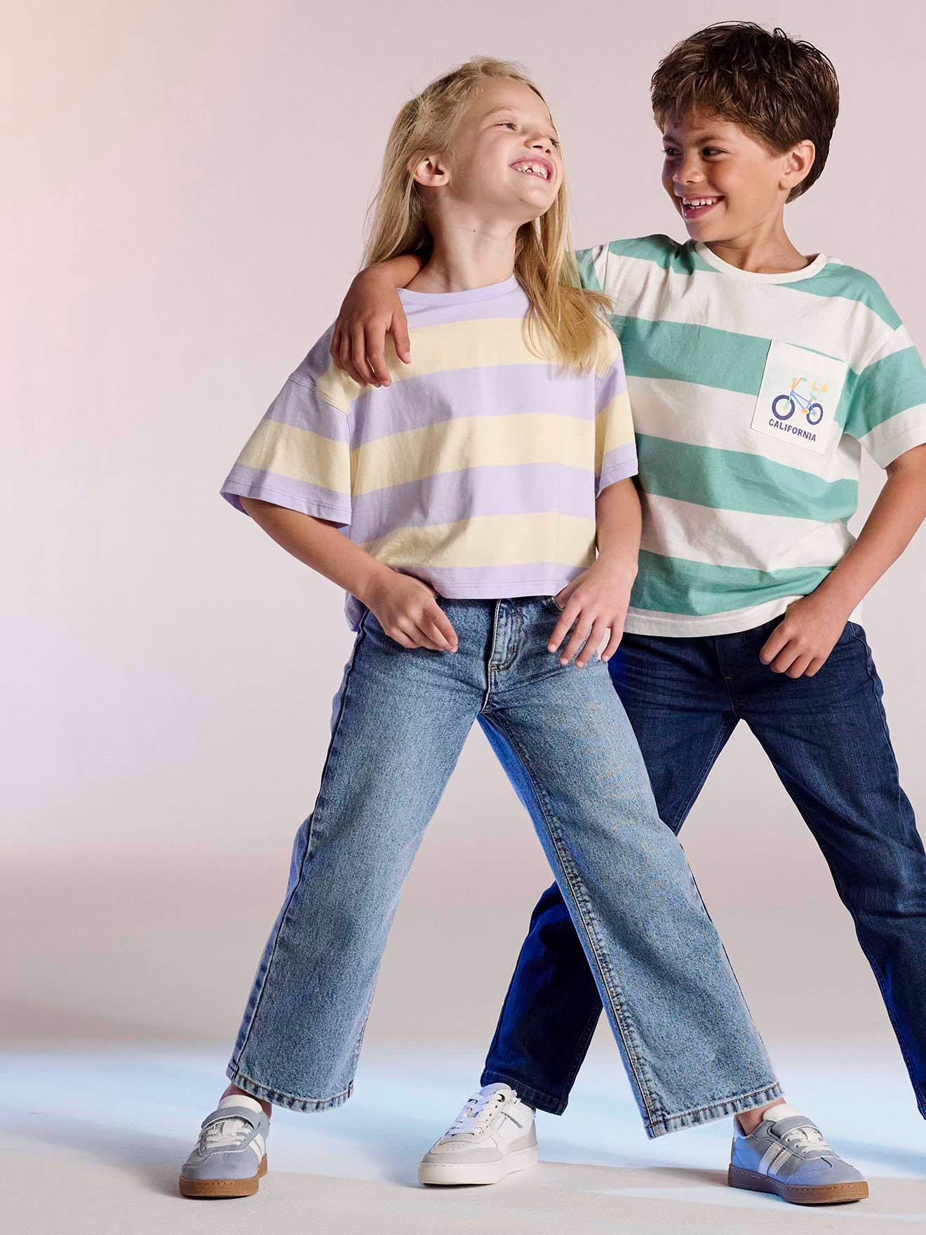 Bild von Mädchen Flare-Jeans