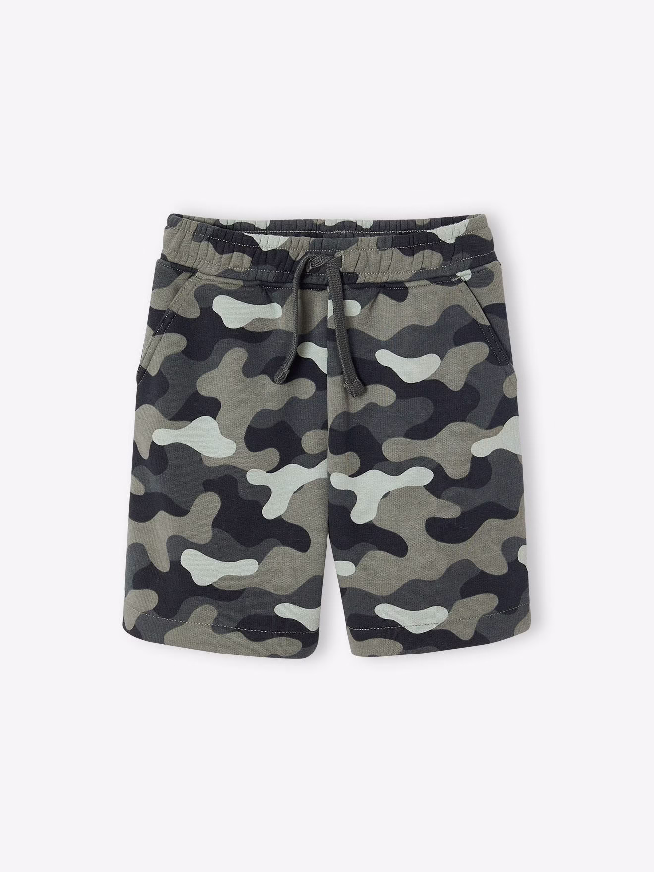 Bild von Jungen Shorts mit Tarnmuster und Recycling-Polyester
