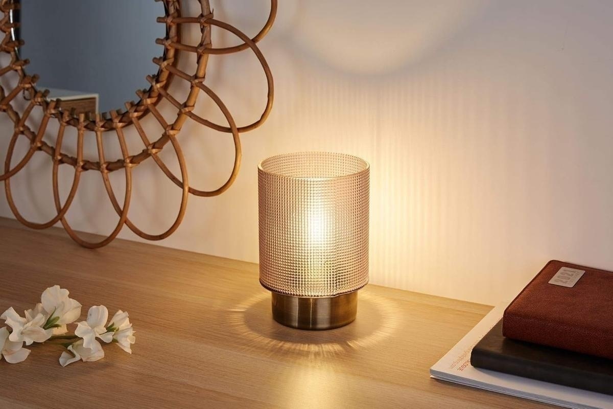 Bild von LED Tischleuchte Pure Glamour in Schwarz-transparent und Messing 0,8W 30lm