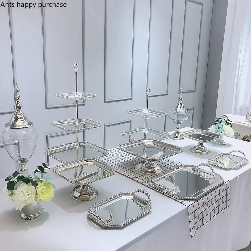 Bild von Dessert Tisch Metall Dekorative Display Rack Glas Candy Jar Silber Perle Hohe Fuß Kuchen Pan Dessert