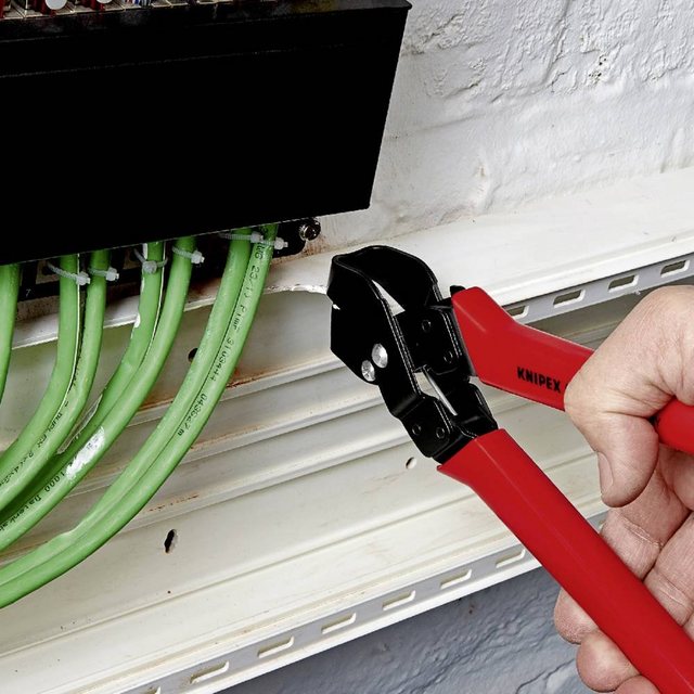 Bild von Knipex Ausklinkzange brüniert, mit Kunststoff-Hüllen 250 mm 90 61 20 EAN
