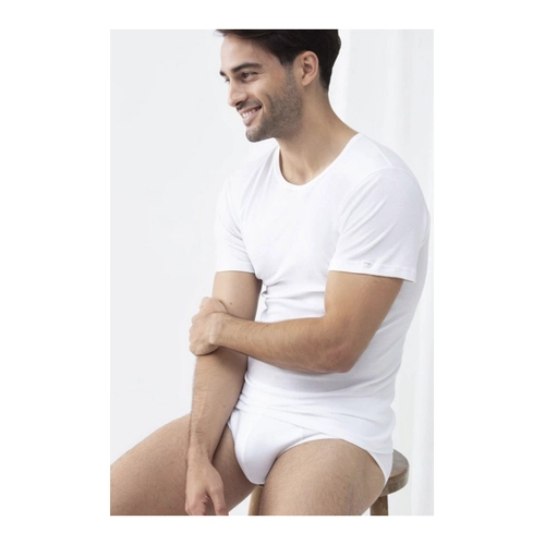 Bild von Mey T-Shirt "NOBLESSE" – Hochwertiges Unterziehshirt für Herren