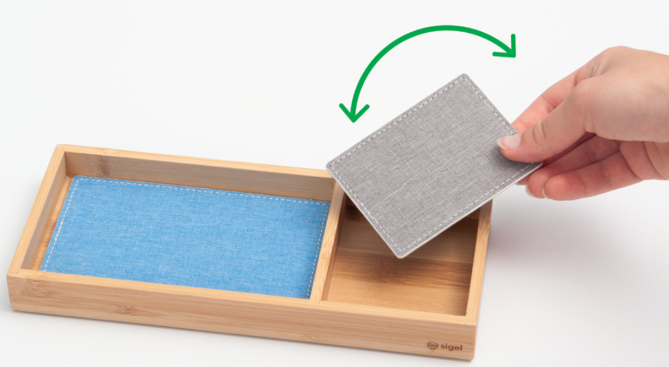 Bild von Schreibtisch Organizer Sigel Eyestyle, rechteckig, 2 Fächer, Textileinlagen aus Recycling PET, hellblau/dunkelgrau, B 245 x T 109 x H 25 mm, Bambusholz