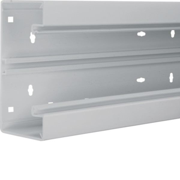 Bild von Hager BR6517017035 Brüstungskanal Unterteil (L x B) 2000mm x 170mm 2m Grau