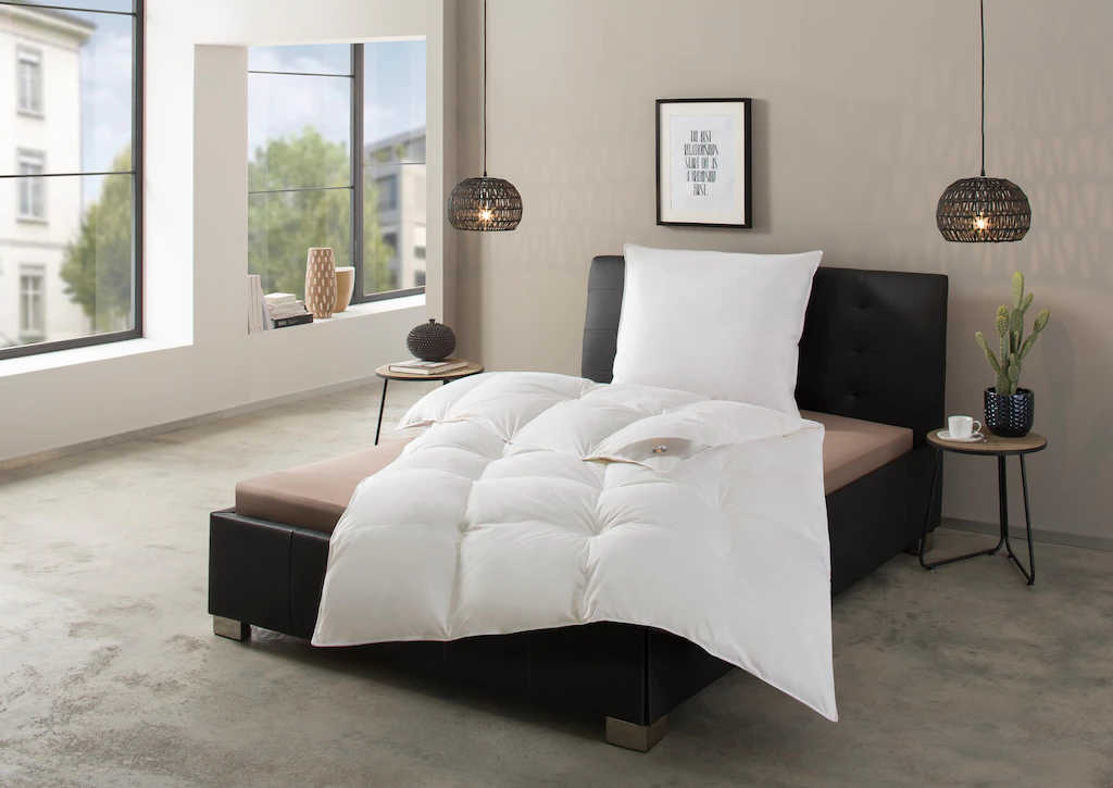 Bild von RIBECO Federbettdecke "Laram, Bettdecken für Sommer oder Winter, Made in Germany", normal, Füllung 90% Federn, 10% Daunen, Bezug Baumwolle, (1 St.), Super Preis-Leistung, Bettdecke 135x200 cm oder 155x220 cm, Decke