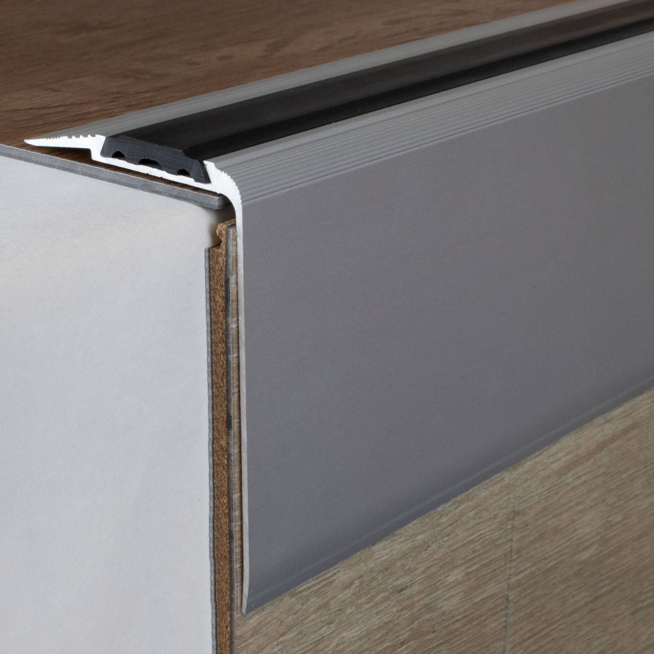 Bild von Auer Treppenkanten- & Winkelprofile Grava Höhe 80 mm Breite 58 mm Aluminium eloxiert