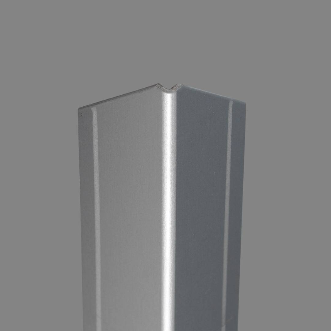 Bild von Auer Bau- & Montageprofile Gomera 40 x 40 mm Eckschutzwinkel Dreifach Gekantet Aluminium