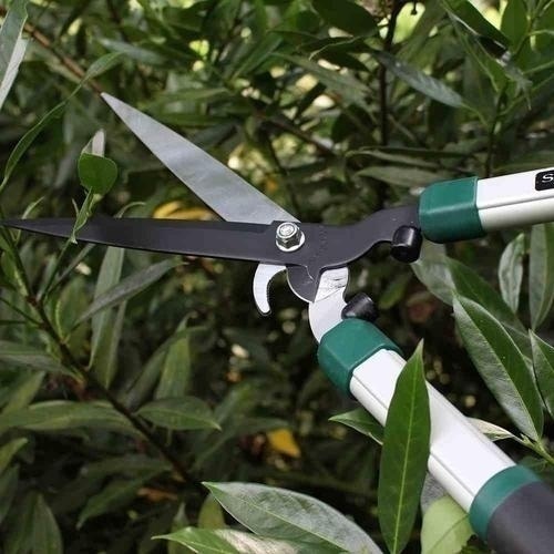 Bild von SIENA GARDEN Heckenschere Pro Alu mit Astabschneider, Softgriff, mit Anschlagpuffer Länge 56,5 cm