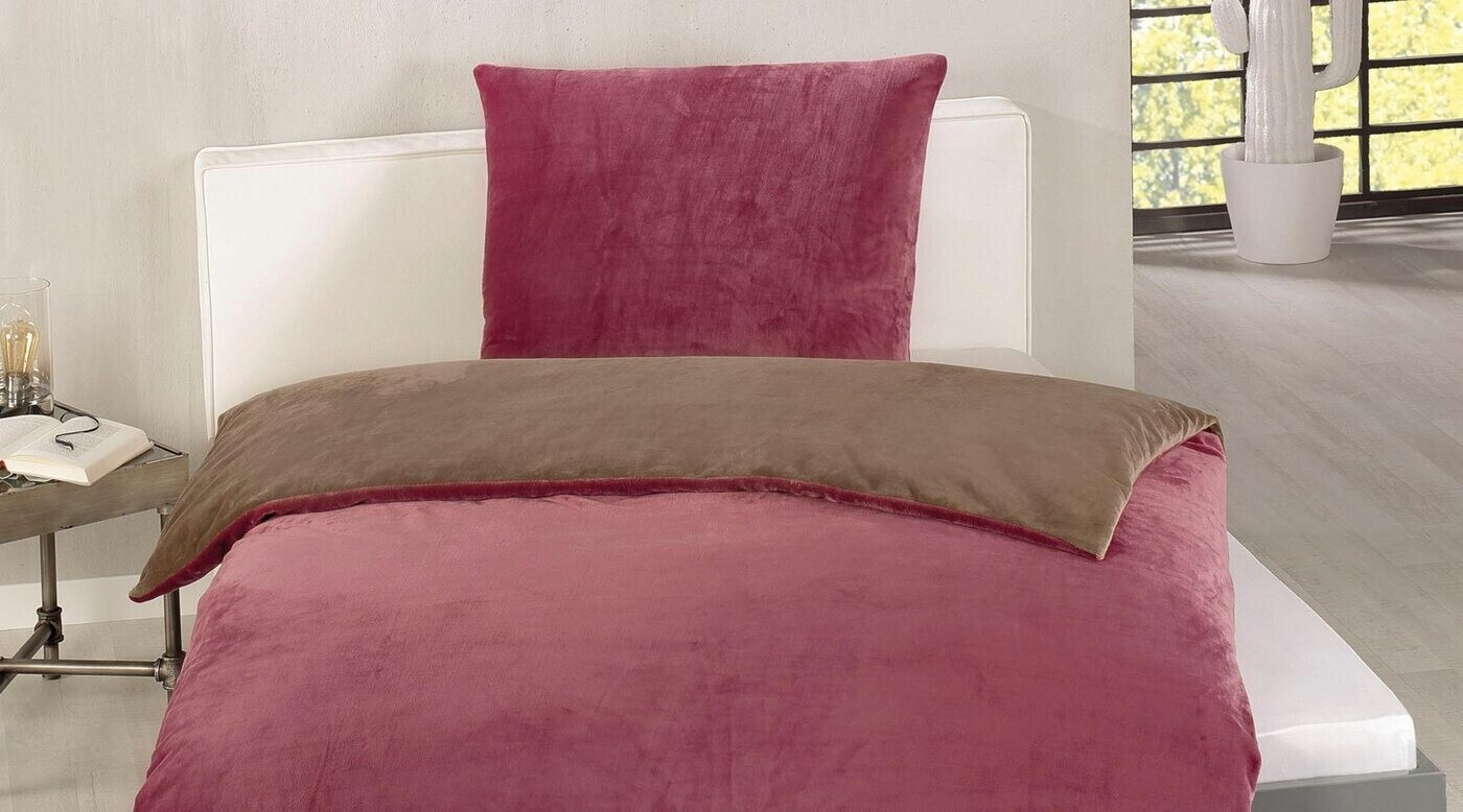 Bild von Gözze Wendebettwäsche "Superflausch", (2 tlg.), in Microfaser Qualität, 100% Polyester, Bett- und Kopfkissenbezug mit Reißverschluss, Wende Design, wärmende Winterbettwäsche.