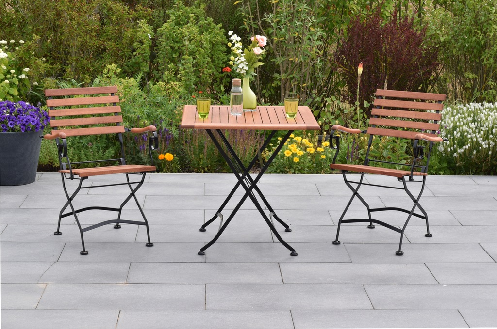 Bild von MERXX Garten-Essgruppe ""Schlossgarten"", (Set, 3 tlg., Geöltes Eukalyptusholz), Tisch klappbar: LxB: 75x75 cm