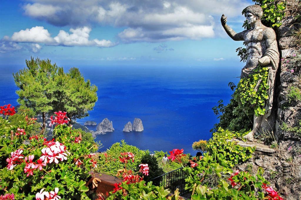 Bild von Papermoon Fototapete "Capri Island View"
