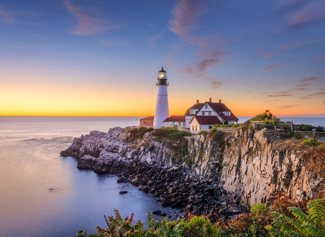 Bild von Papermoon Fototapete Lighthouse Portland Main, glatt