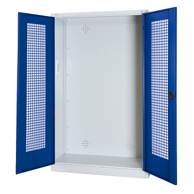 Bild von C+P Modul-Sportgeräteschrank mit Lochblech-Flügeltüren, HxBxT 195x120x50 cm, Enzianblau (RAL 5010), Gleichschließung