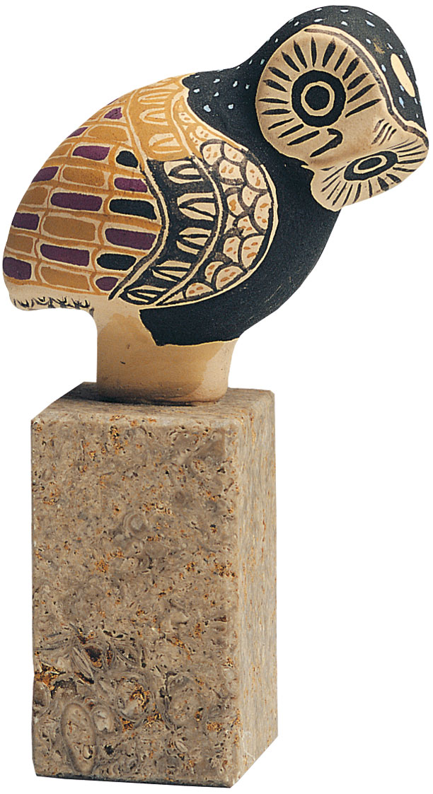 Bild von Skulptur 'Griechische Eule' auf Steinsockel, handbemalt