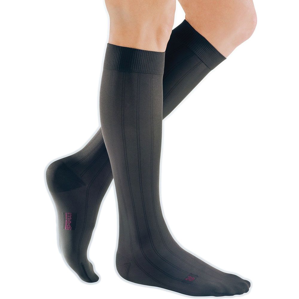 Bild von mediven® For Men CCL2 Kompressionsstrümpfe normal (39-44 cm) mit Trikotabschlussrand