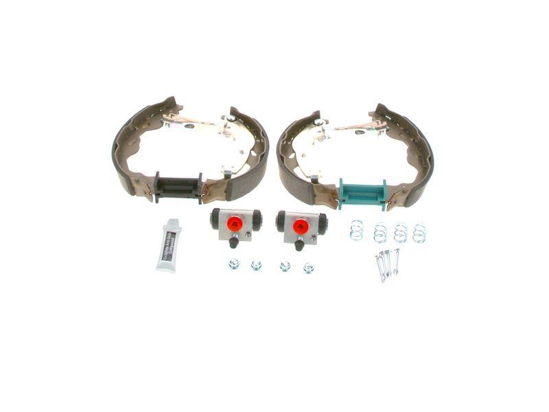 Bild von BOSCH Bremsensatz, Trommelbremse mit Radbremszylinder 0 204 114 190  PEUGEOT,TOYOTA,CITROËN,107 Schrägheck (PM_, PN_),AYGO (WNB1_, KGB1_)