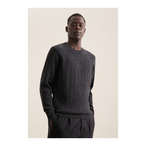 Bild von Eleganz trifft Komfort: Der seidensticker Strickpullover im Test