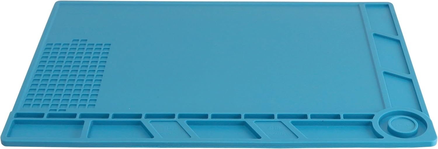 Bild von DAYTOOLS Silikon-Lötmatte S-140, 35x25 cm, Blau | Hitzebeständig bis 500 °C | 116 SMD Bauteilefächer und 3 Magnetische Bereiche | Effiziente Lötunterlage mit Ablagen und Rutschfester Oberfläche |