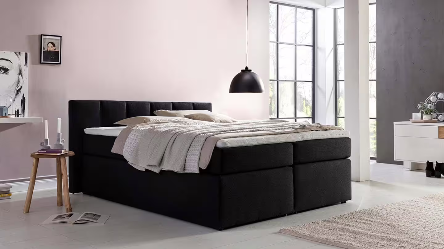 Bild von Möbelfreude Boxspringbett Boxspringbett Valina 180x220 cm Schwarz H2, 180x220 cm Schwarz H2 niedriges Kopfteil 90 cm Ideal für Dachsschrägen