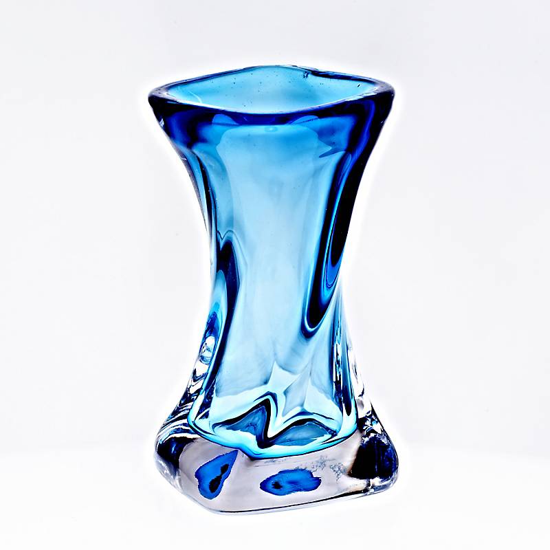 Bild von Vase gedreht "Pavel" (23cm), transparent/rot