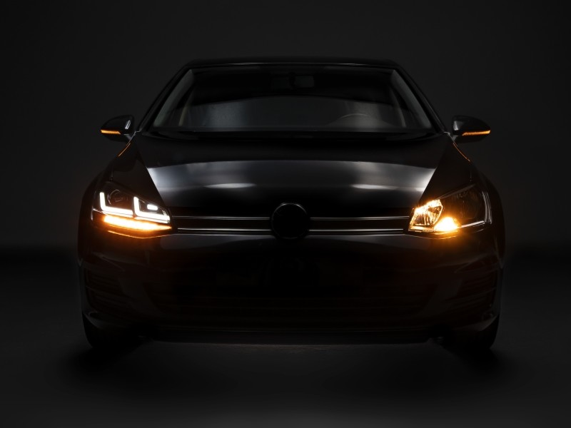 Bild von Osram Ledriving LED Scheinwerfer, Chrome Edition als Xenonersatz zur Umrüstung auf LED, LEDHL104-CM, für Linkslenkerfahrzeuge (1 Komplett-Set)
