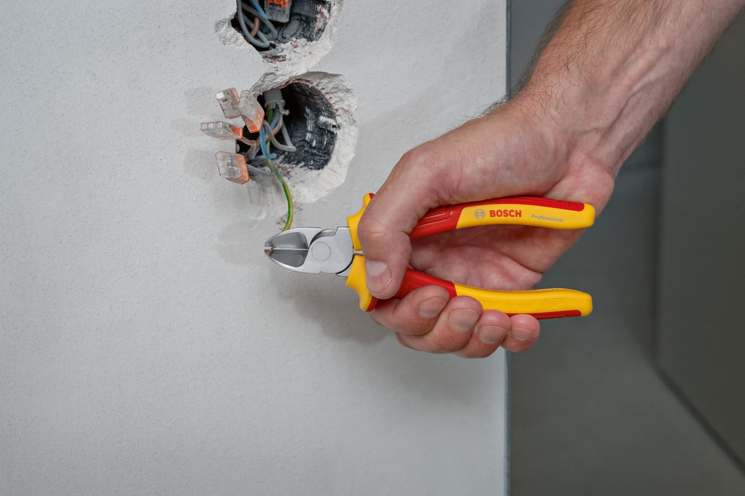 Bild von Bosch Professional gemischtes VDE-Handwerkzeug-Set (5-teilig, in L-BOXX-Einlage)