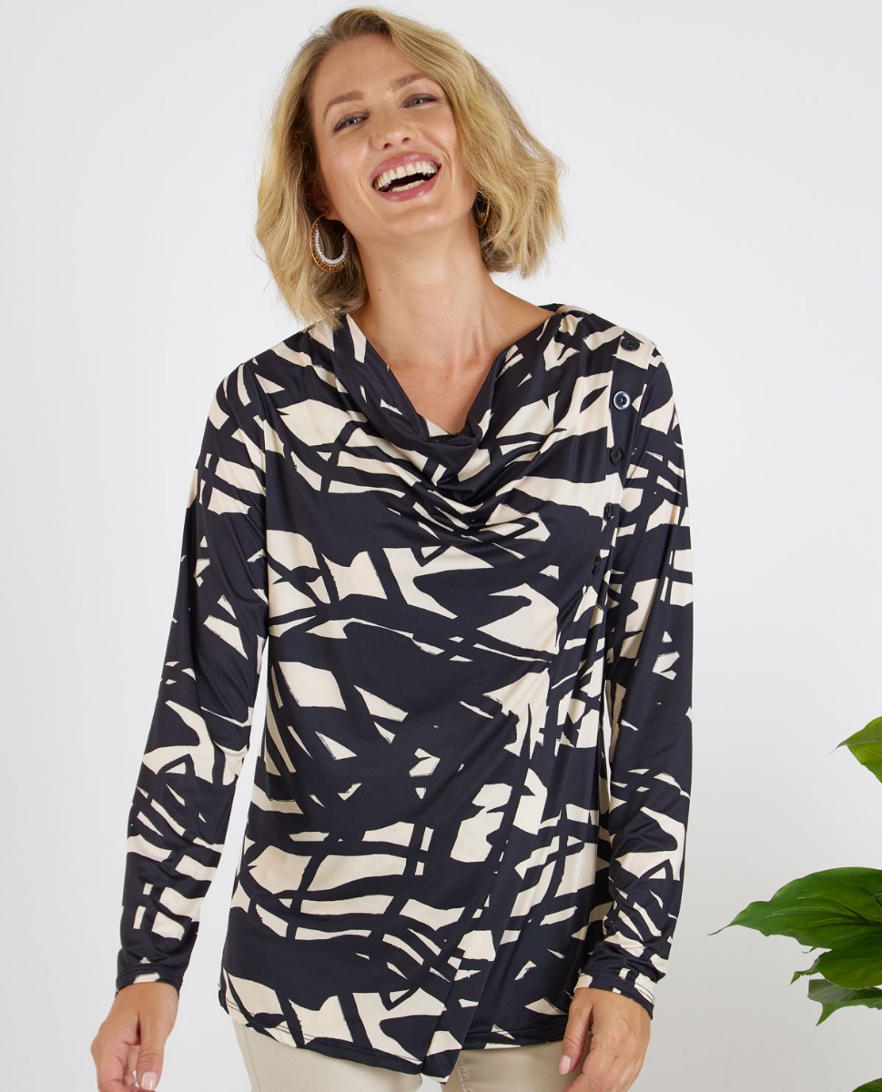 Bild von Druckshirt mit Wasserfallkragen