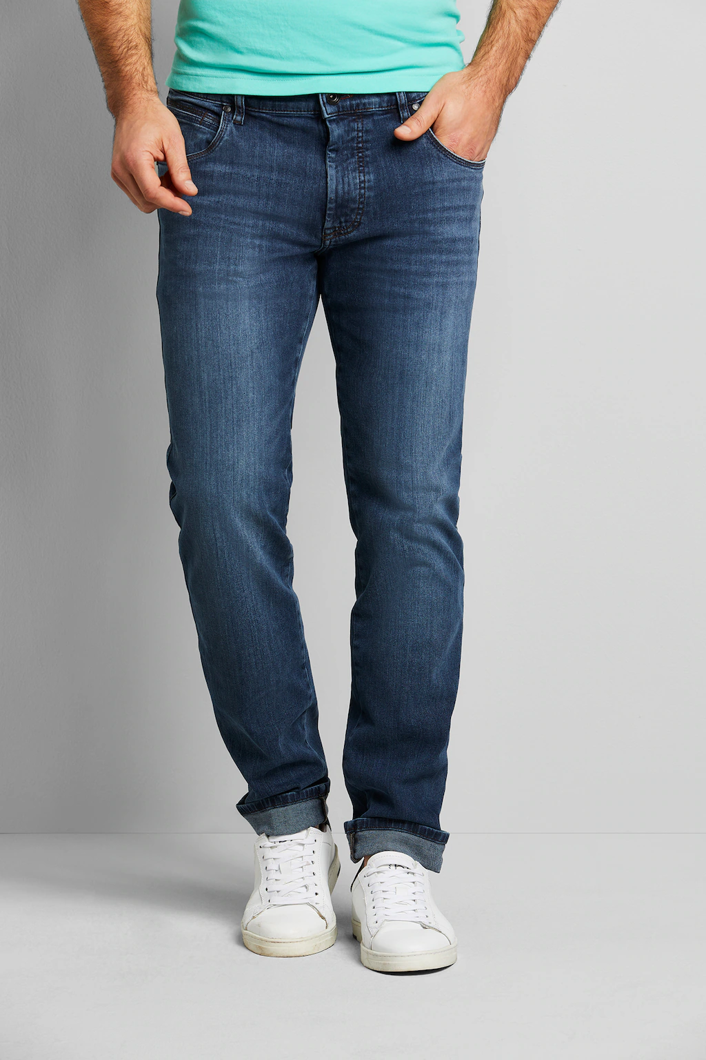 Bild von bugatti Herren Jeans Flexcity Stretch Hose hohe Bewegungsfreiheit Jeanshose formstabil