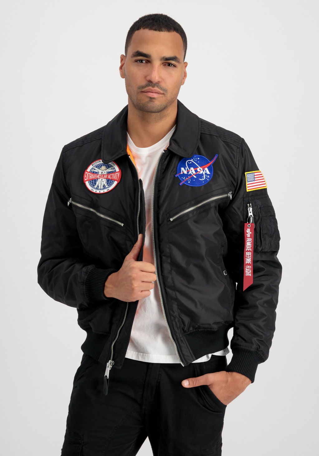 Bild von Alpha Industries Bomberjacke "Alpha Industries Men - Bomber Jackets Spacewalk Jacket"