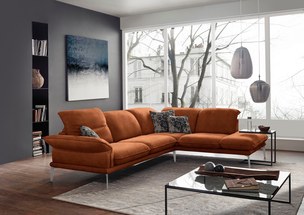 Bild von W.SCHILLIG Ecksofa »sherry, Designsofa mit tollem Sitzkomfort, elegant und zeitlos, L-Form«, Kopfstützenverstellung, Winkelfüße in Chrom glänzend, Breite 302 cm