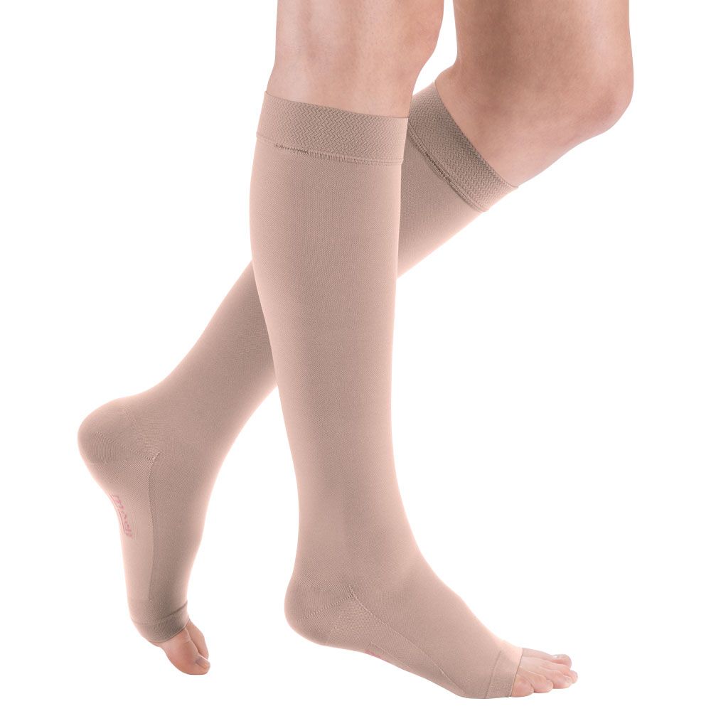 Bild von mediven comfort CCL2 AD Kompressionsstrümpfe kurz (34-38 cm) o. Fußspitze Trikotabschlussrand