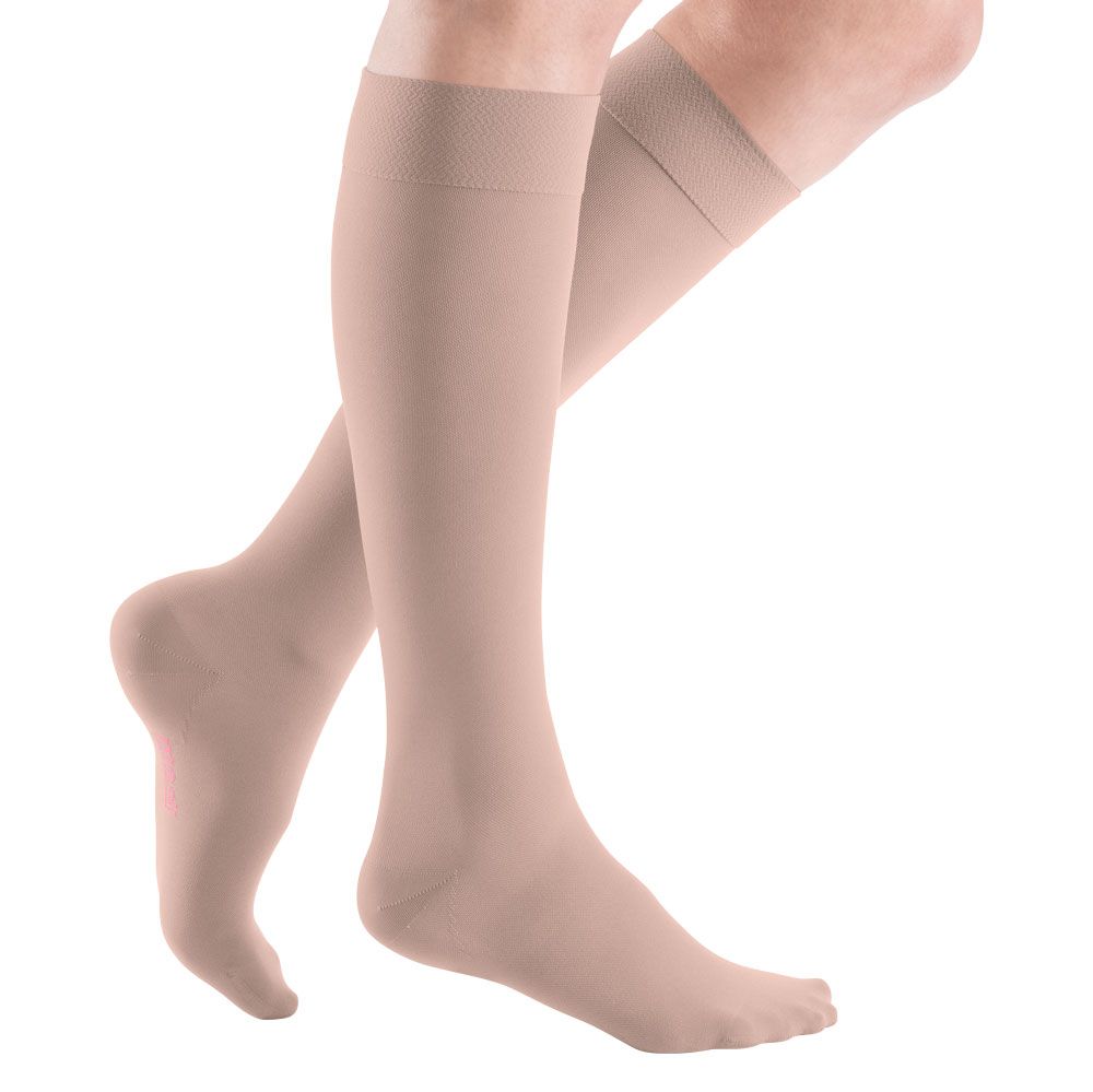 Bild von mediven elegance CCL2 AD Kompressionsstrümpfe kurz (34-38 cm) mit Trikotabschlussrand