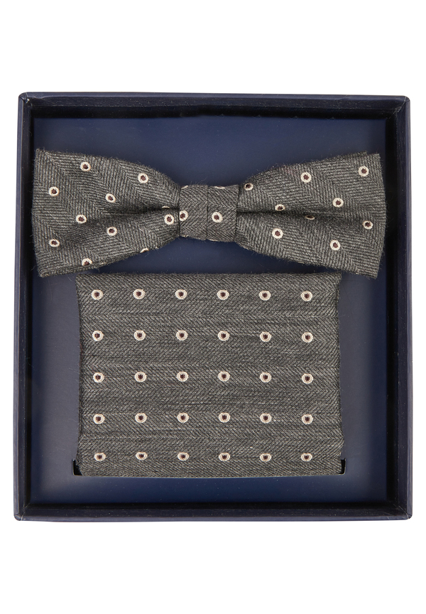 Bild von Geschenk-Setbox mit Fliege und Einstecktuch