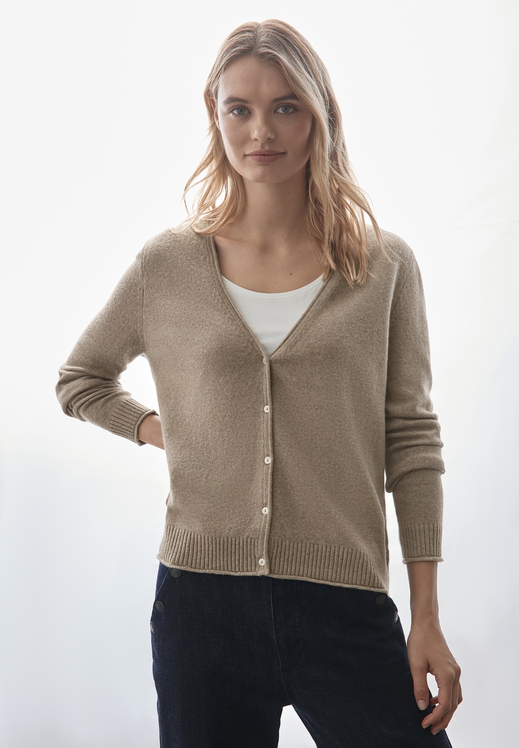 Bild von STREET ONE Cardigan, kurz, mit Knopfleiste