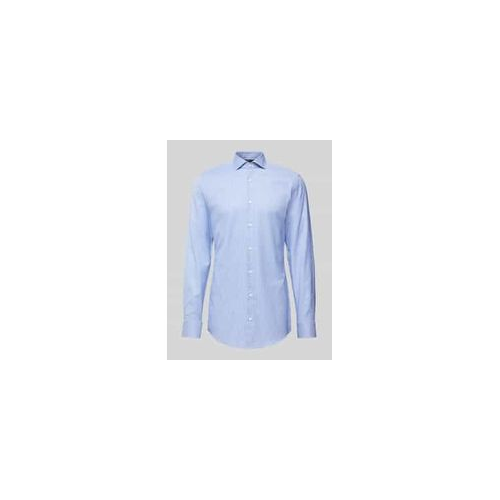 Bild von Slim Fit Business-Hemd mit Haifischkragen Modell 'Hank'