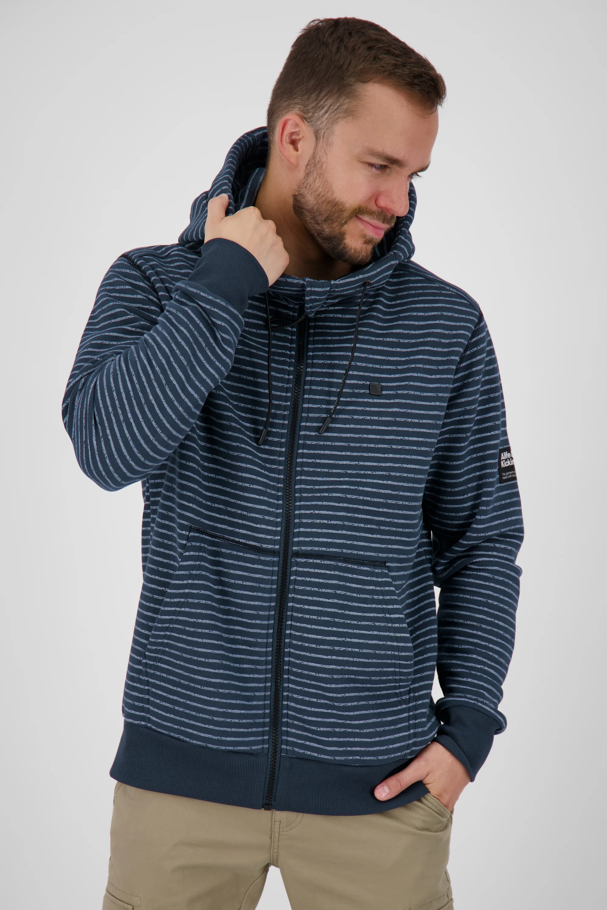 Bild von Stylische Sweatjacke TrasherAK B für coole Herren Dunkelblau