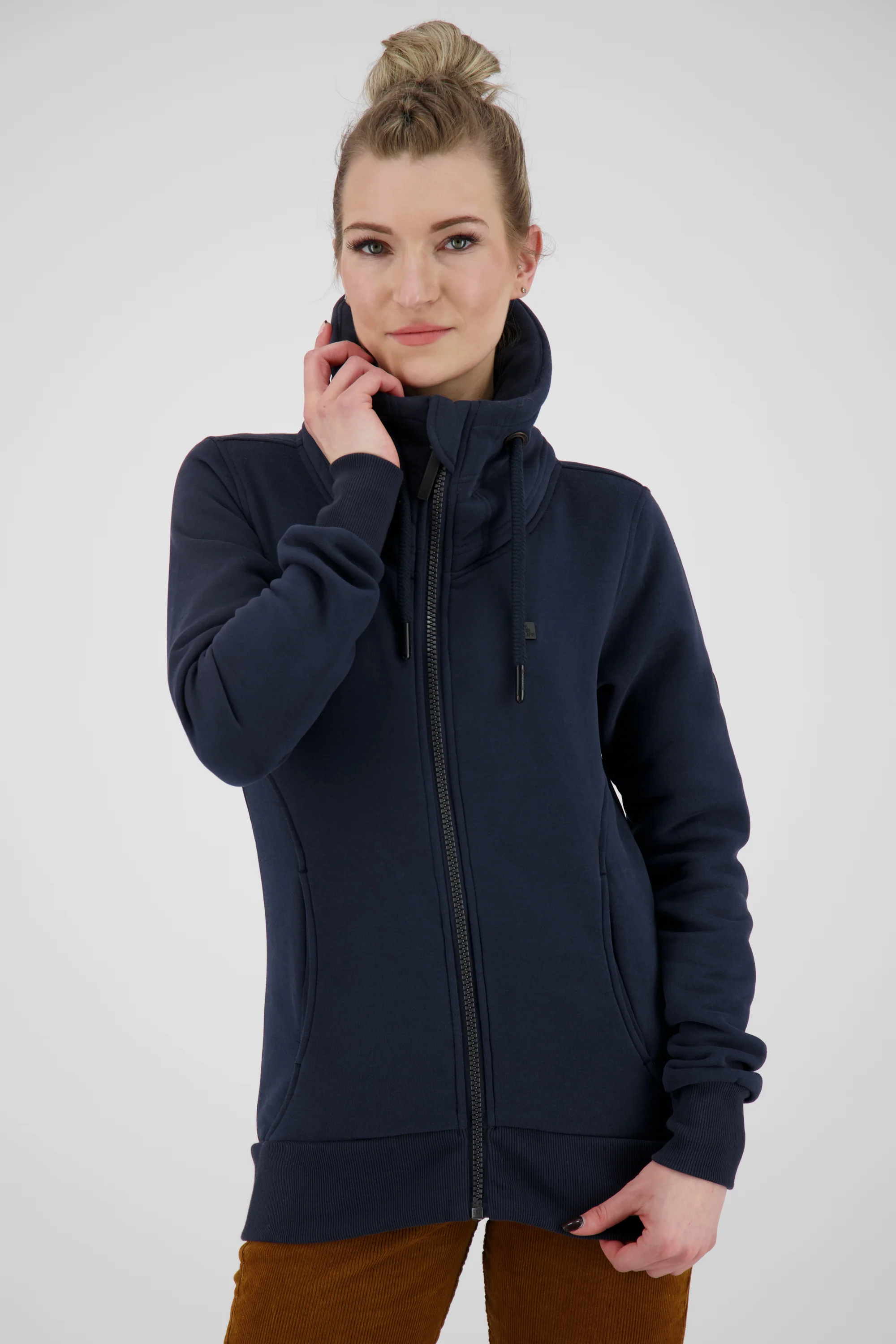 Bild von Sommerliche Sweatjacke VivianAK - Weiche Qualität für trendige Looks Dunkelblau
